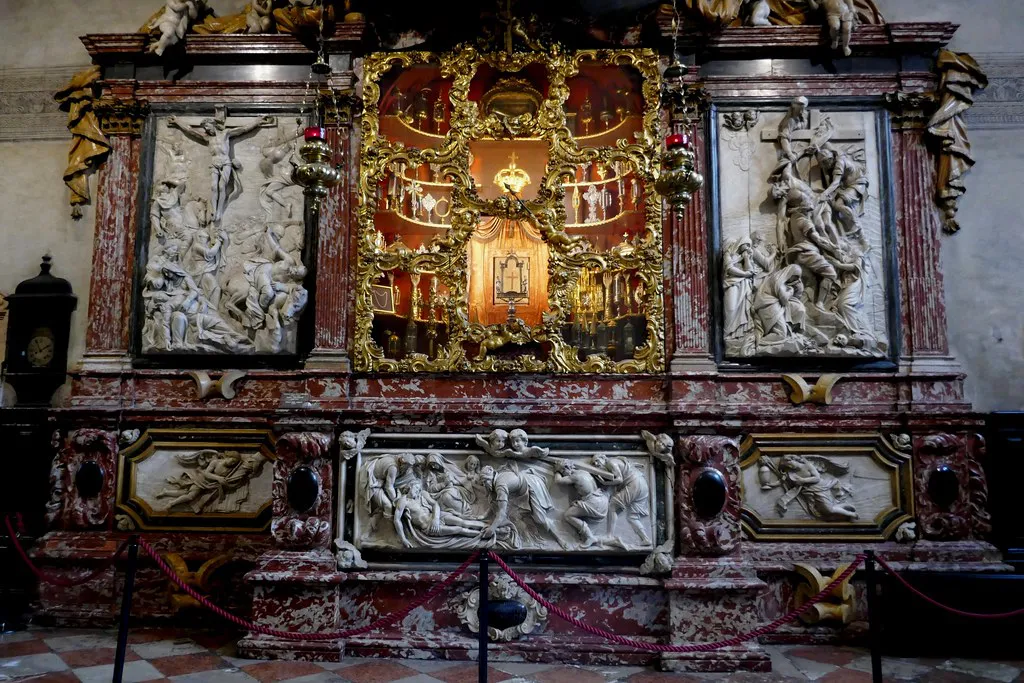 San Francesco del Deserto The Island No Vaporetto Reaches in Venice