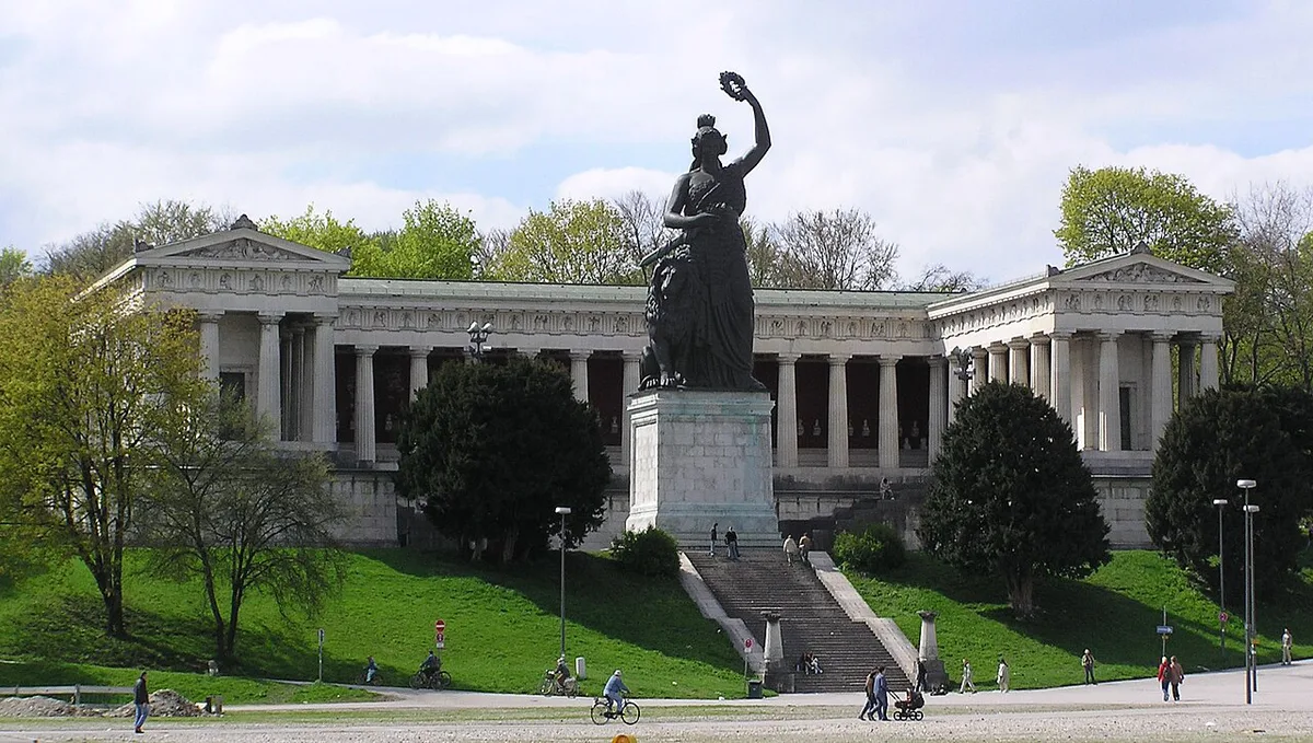 The Bavaria statue and Ruhmeshalle colonnade above the Theresienwiese in Munich's Westend — 1